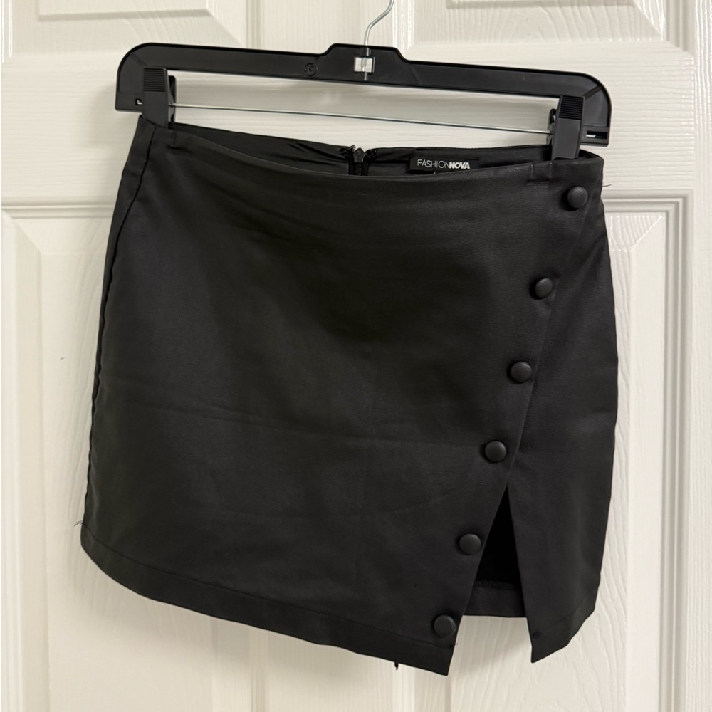 Fashion Nova Black Mini Skort with Buttons